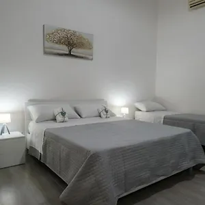 Martins Apartament Appartamento Palermo